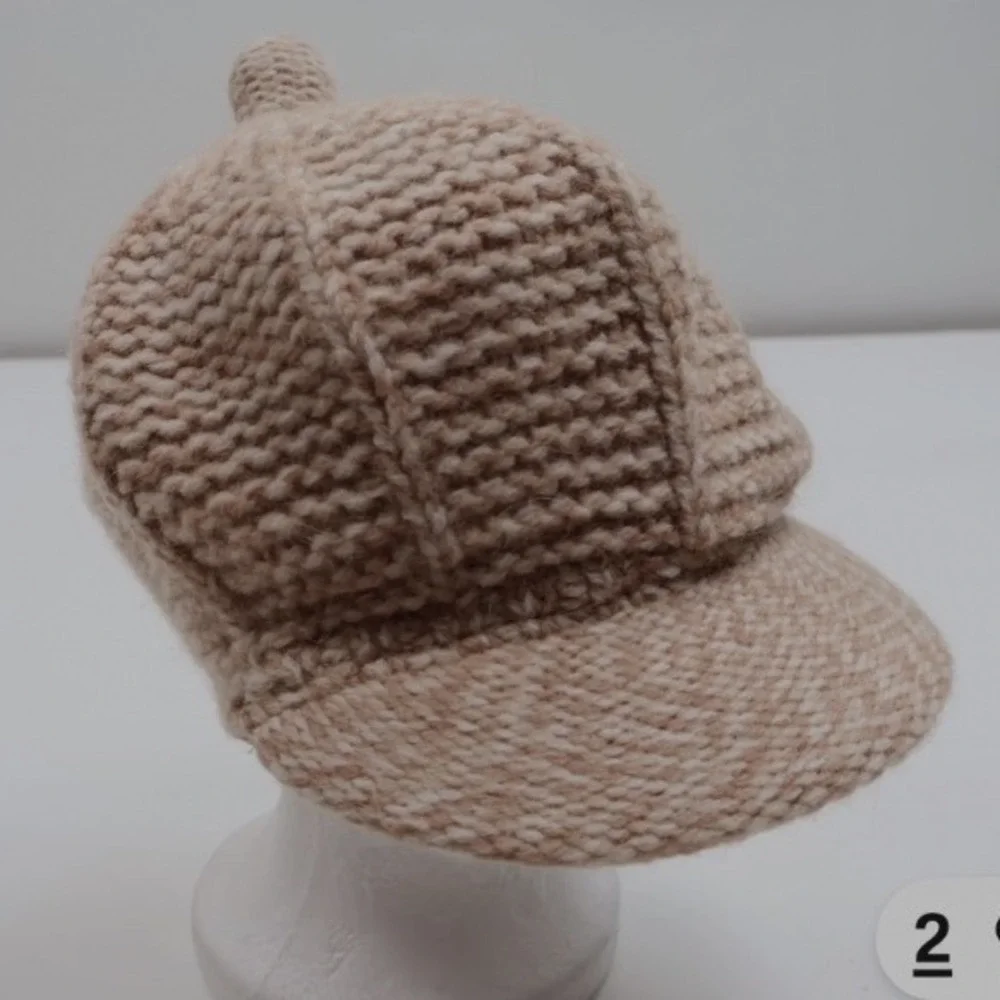 Banana Republic Wool Alpaca Chunky Knit Newsboy Cap Tan Cream‎